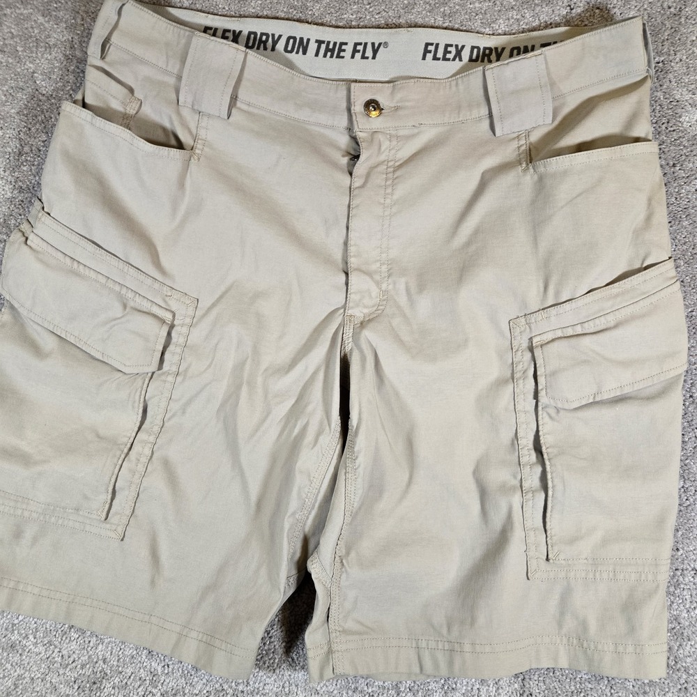 Duluth Trading Co Dry on the Fly 10" Cargo Shorts Khaki Size 40 Hiking